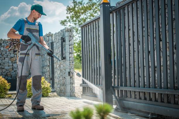 Best Pool Deck Cleaning  in Columbia, MO